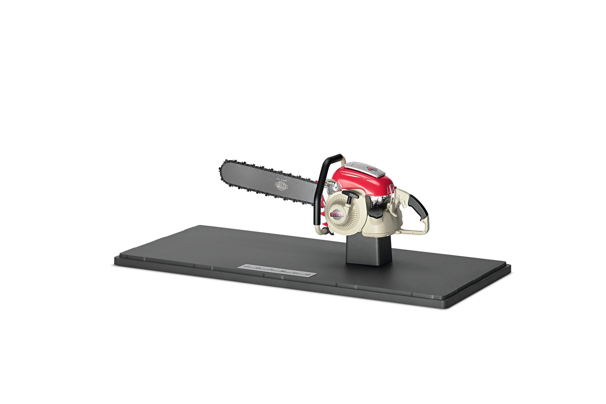Slika Zgodovinski model motorne žage STIHL "CONTRA"