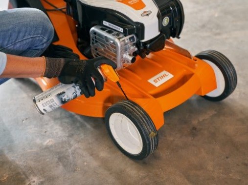 Slika za kategorijo Ročno vodene kosilnice - nasveti